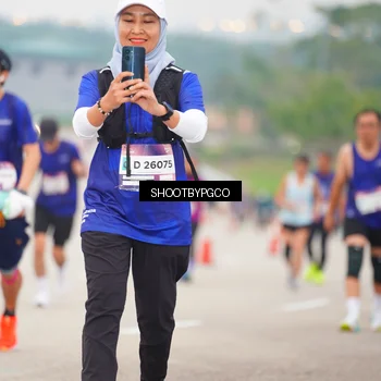 Runner Photo 7413699