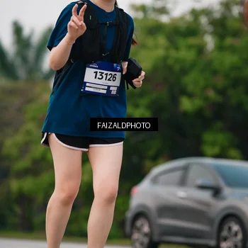 Runner Photo 7413755