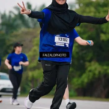 Runner Photo 7413765