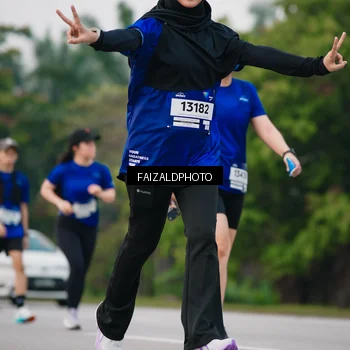 Runner Photo 7413774