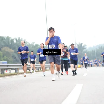 Runner Photo 7413788