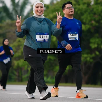 Runner Photo 7413792