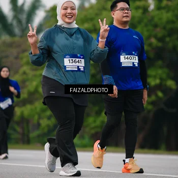 Runner Photo 7413794