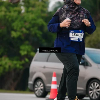 Runner Photo 7413815