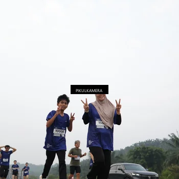 Runner Photo 7413819