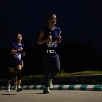 Runner Photo 7413834