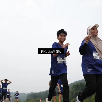 Runner Photo 7413847