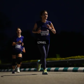 Runner Photo 7413858
