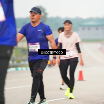 Runner Photo 7413899
