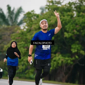 Runner Photo 7413902