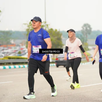 Runner Photo 7413909
