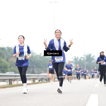 Runner Photo 7413926