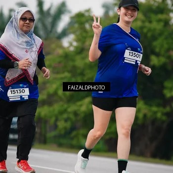 Runner Photo 7413944