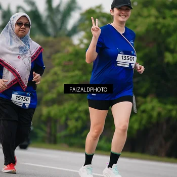 Runner Photo 7413950