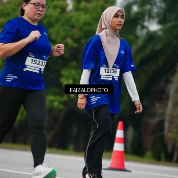 Runner Photo 7413952