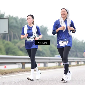 Runner Photo 7413966