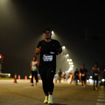 Runner Photo 7413969