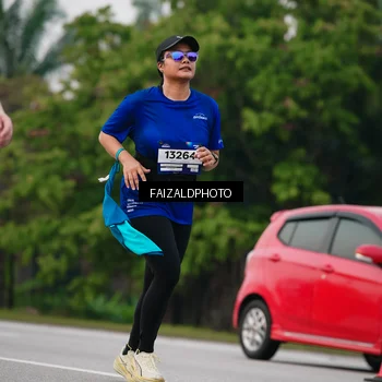 Runner Photo 7413987