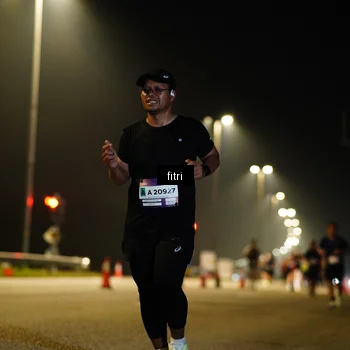 Runner Photo 7413989