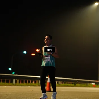 Runner Photo 7413997