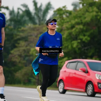Runner Photo 7414000