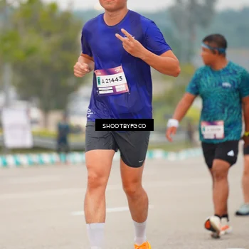 Runner Photo 7414034