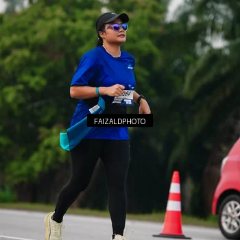 Runner Photo 7414035