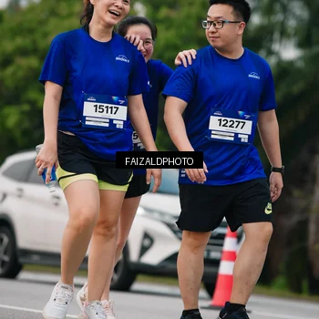 Runner Photo 7414051