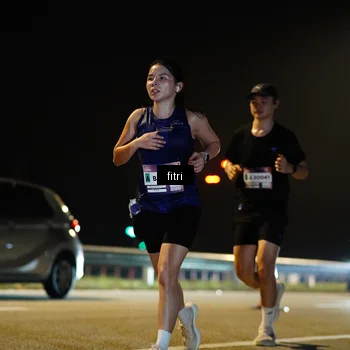 Runner Photo 7414073
