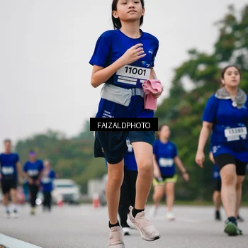Runner Photo 7414077