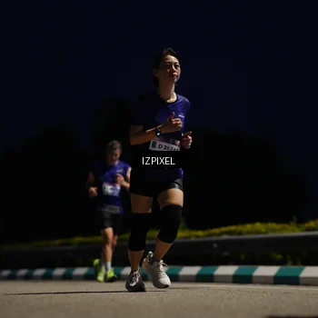 Runner Photo 7414098