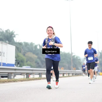 Runner Photo 7414103