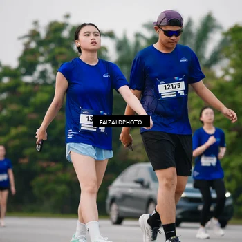 Runner Photo 7414104