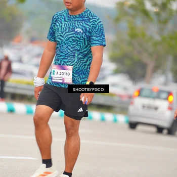 Runner Photo 7414109