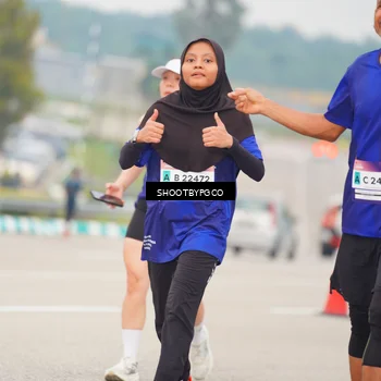 Runner Photo 7414116