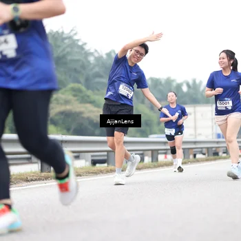 Runner Photo 7414128