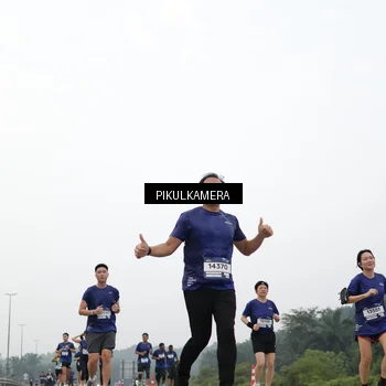 Runner Photo 7414138
