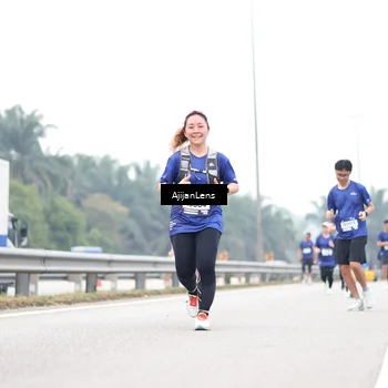 Runner Photo 7414147