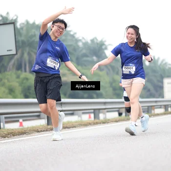Runner Photo 7414200