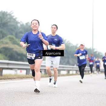 Runner Photo 7414216