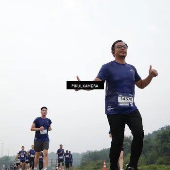 Runner Photo 7414225