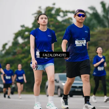 Runner Photo 7414239