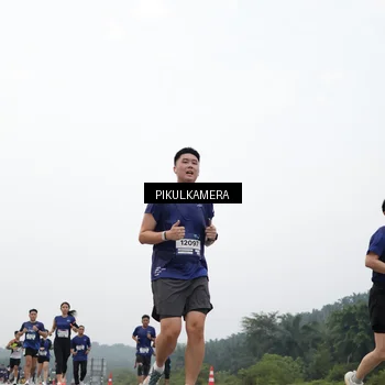 Runner Photo 7414262
