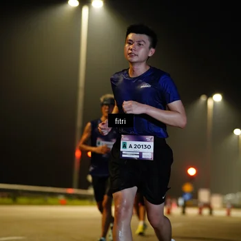 Runner Photo 7414273