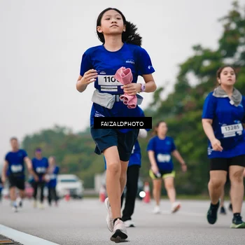 Runner Photo 7414277