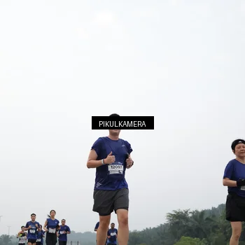Runner Photo 7414284
