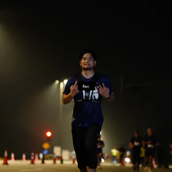 Runner Photo 7414289