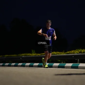 Runner Photo 7414294