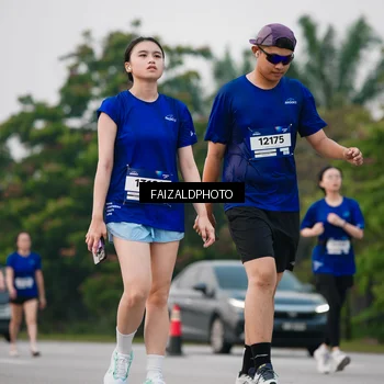 Runner Photo 7414296