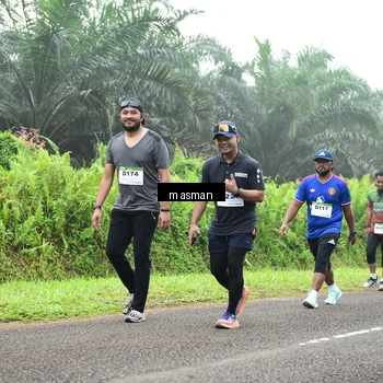 Runner Photo 7414306